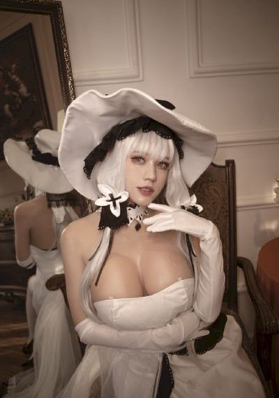 女神校花被征服在胯下_BD国语高清完整版