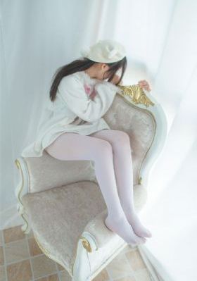 少妇大白天在家啪啪_免费高清在线观看